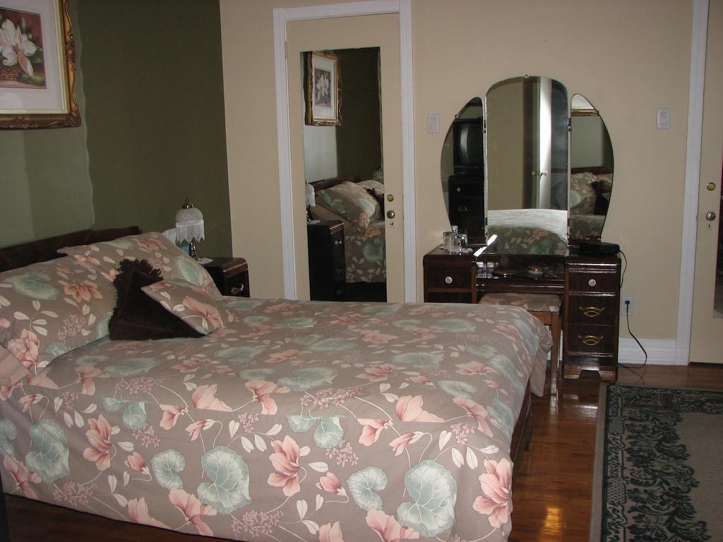 Magnolia B&B Granby Δωμάτιο φωτογραφία